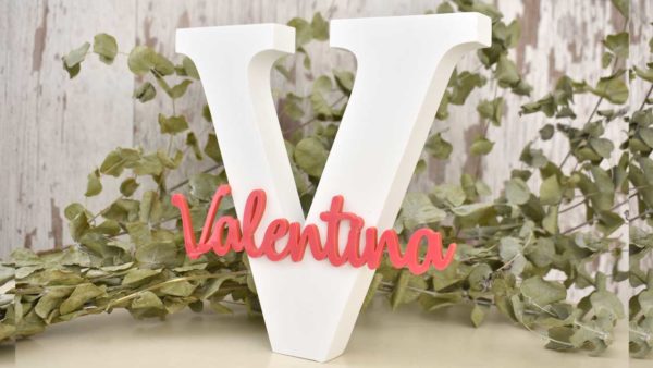 ramalaire wedding planner serveis de casament venda de productes lletres personalitzades amb nom de metacrilat rosa per decoracio exemple de valentina